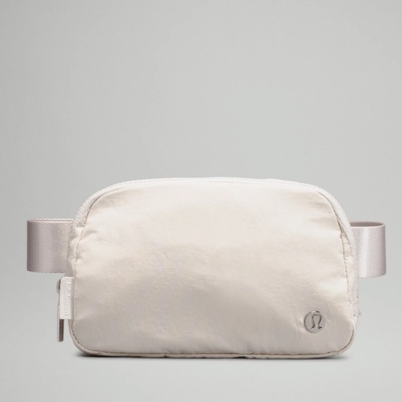 lululemon athletica Handbags - Lululemon Everywhere White Opal Belt Bag